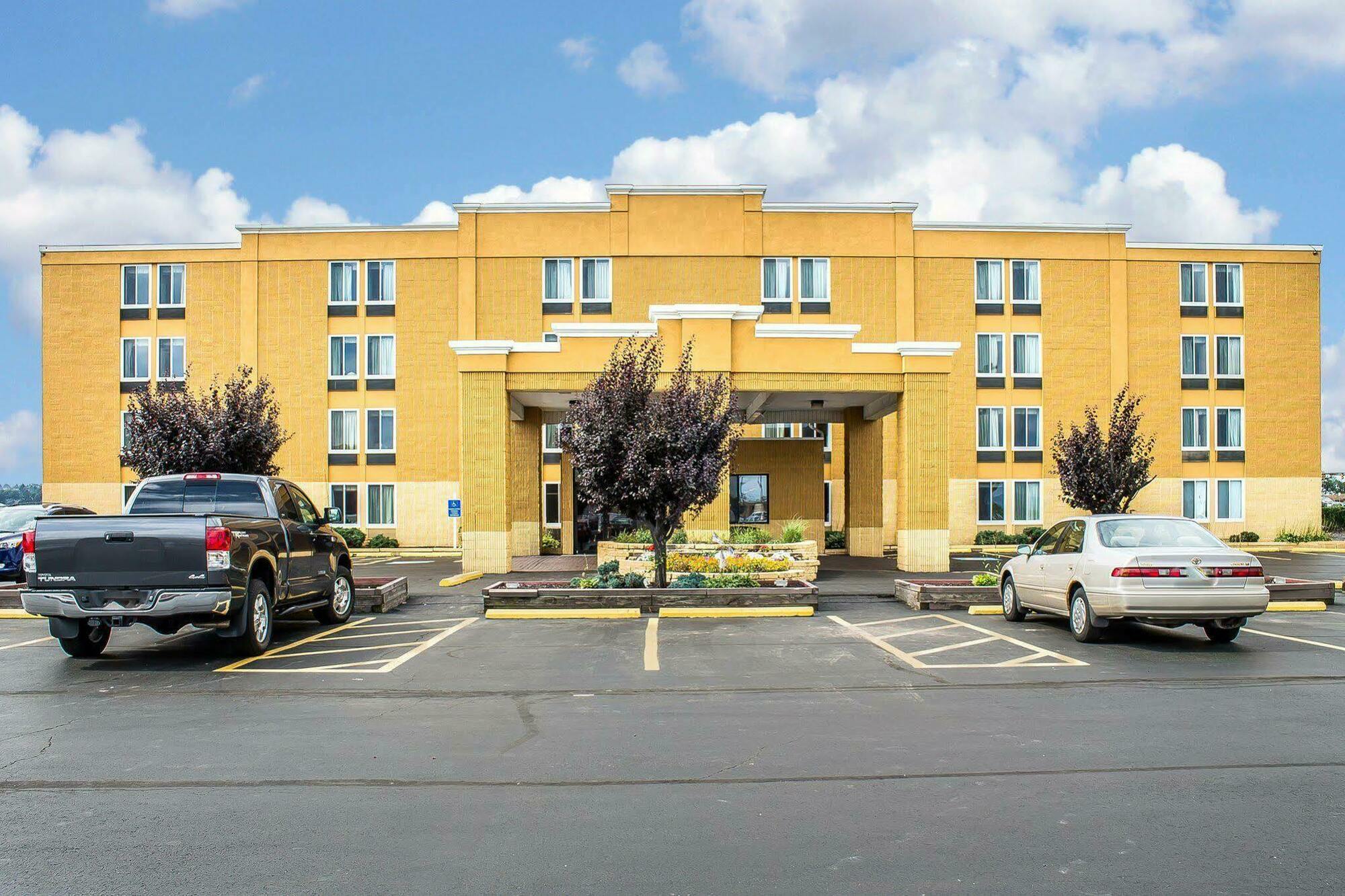 Baymont By Wyndham Scranton Dunmore Luaran gambar